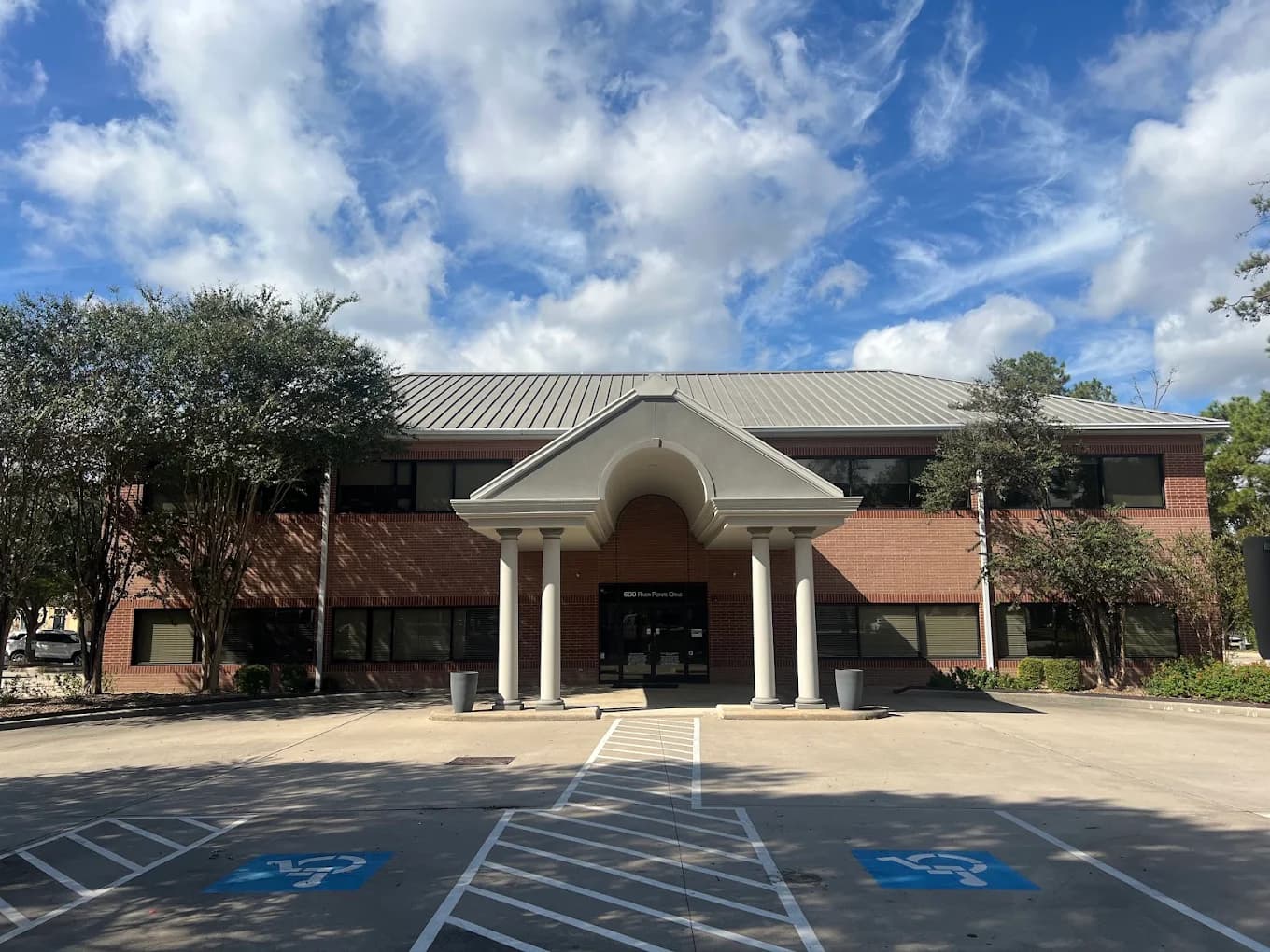 Texas Heart & Valve Specialists office building